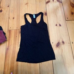 90 Degree Black Women's Athletic Tank Top